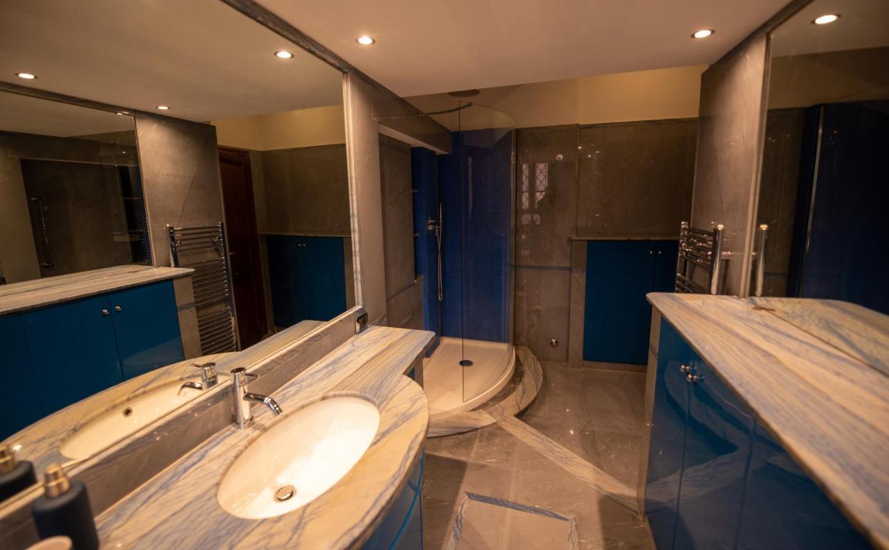 Anna Trevi 52 Luxury Appartment Řím Exteriér fotografie